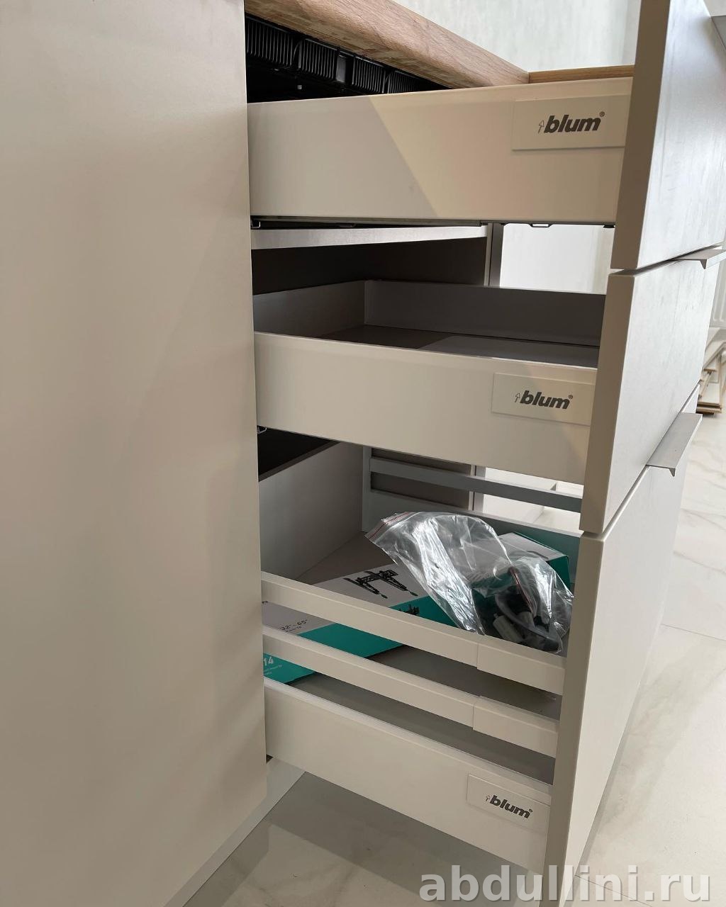 Кухни на заказ в современном стиле: идеальное решение для вашего дома