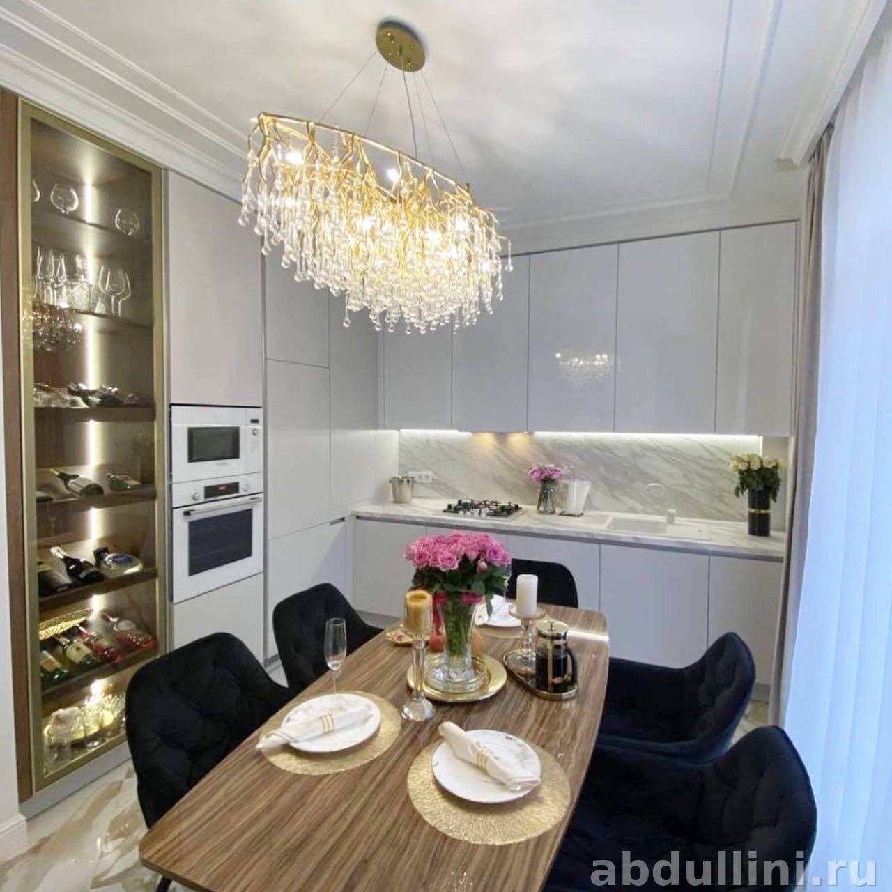 Современные угловые кухни на заказ от производителя из Дагестана