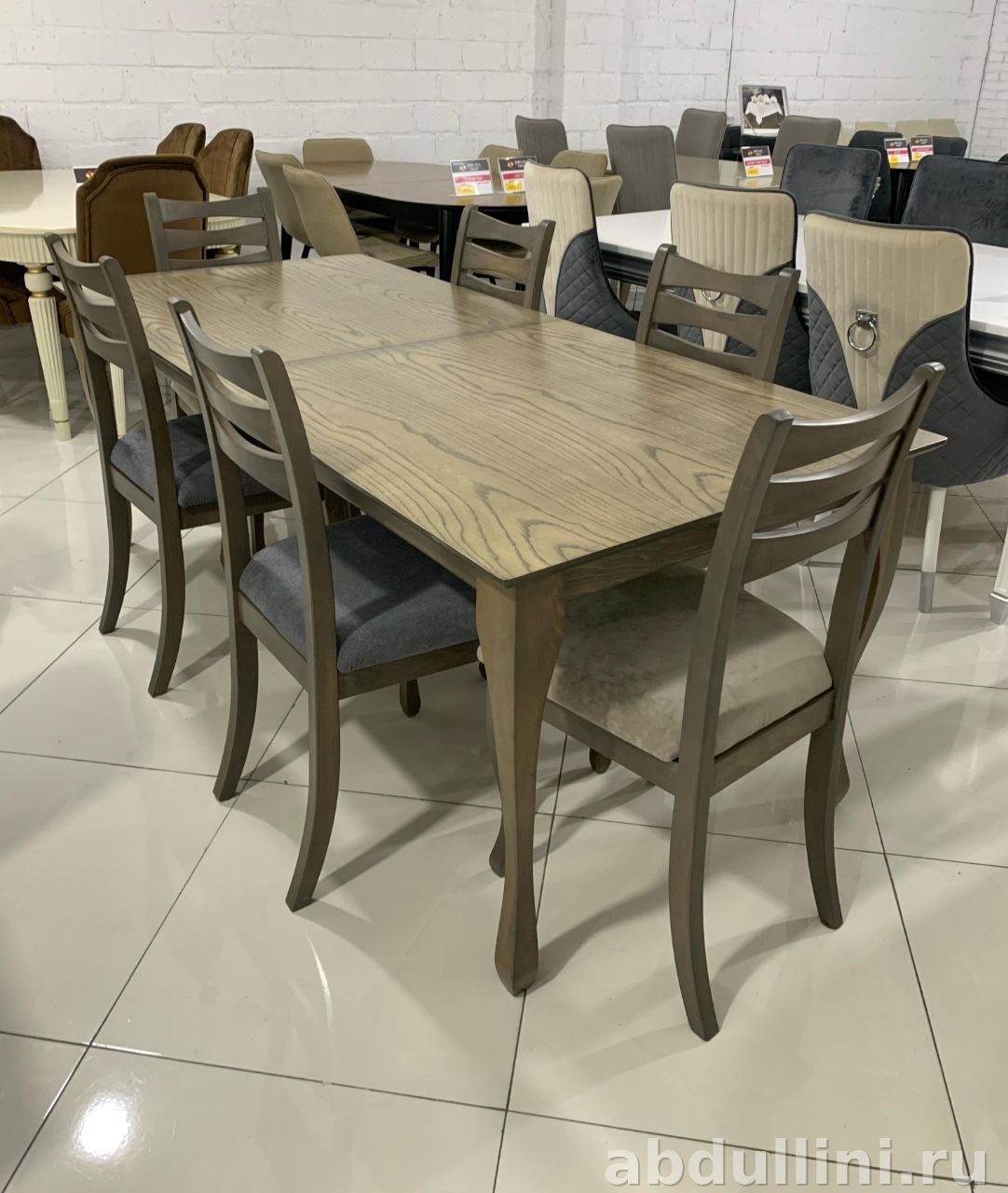 Обеденный стол и стулья Луиз — купить в Дагестане — купить в Дагестане
