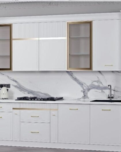 Кухня «МАРАЯ 380» — белый гарнитур с золотыми акцентами — купить в Дагестане