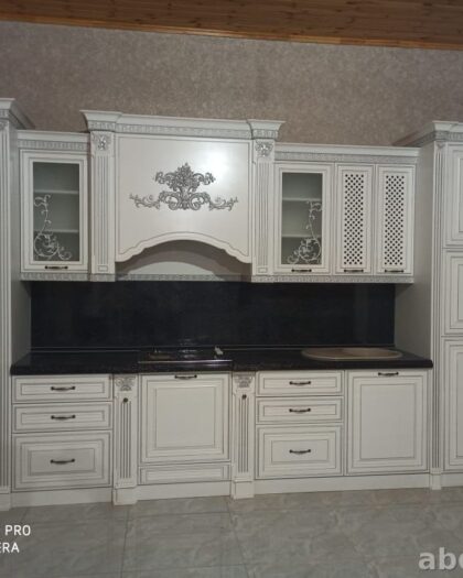 Кухонный гарнитур Венеция — мебель на заказ в Дагестане (белый в серебре) — купить в Дагестане