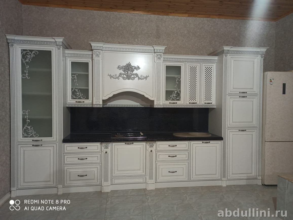 Кухонный гарнитур Венеция — мебель на заказ в Дагестане (белый в серебре)
