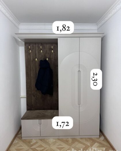 Прихожая серого цвета из ЛДСП и крашенного МДФ купить в Дагестане — купить в Дагестане