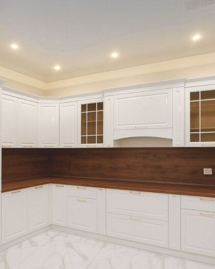 Кухня 'Мариан' — белая матовая мебель на заказ в Дагестане — купить в Дагестане