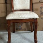 Стул деревянный 8037 с резными элементами и тканевой обивкой — купить в Дагестане