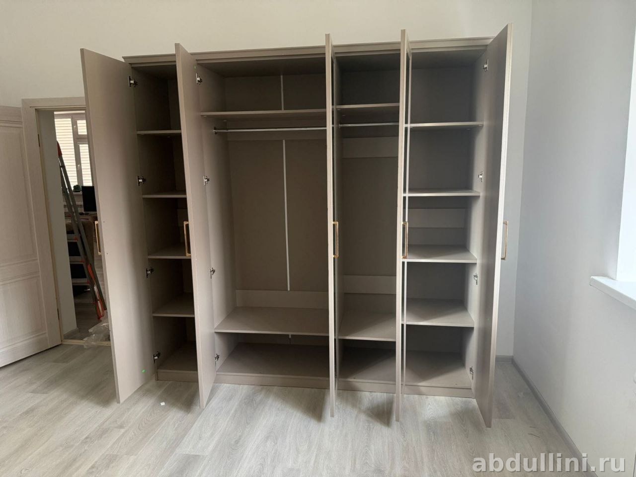 Спальный гарнитур «Мокко Люкс» серый матовый купить в Махачкале — изображение 3