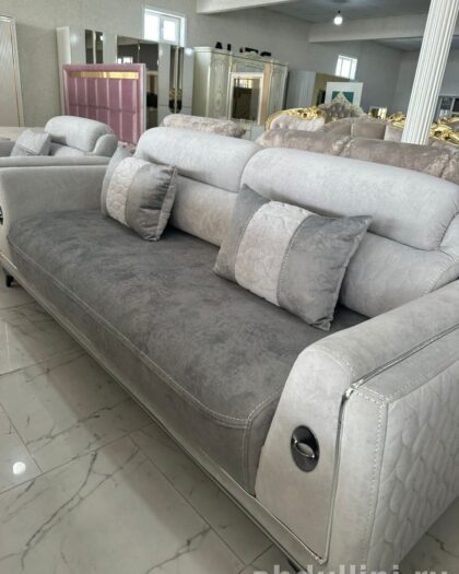 Диван и кресло ВЕНА серые с металлическими вставками — купить в Дагестане — фото 1