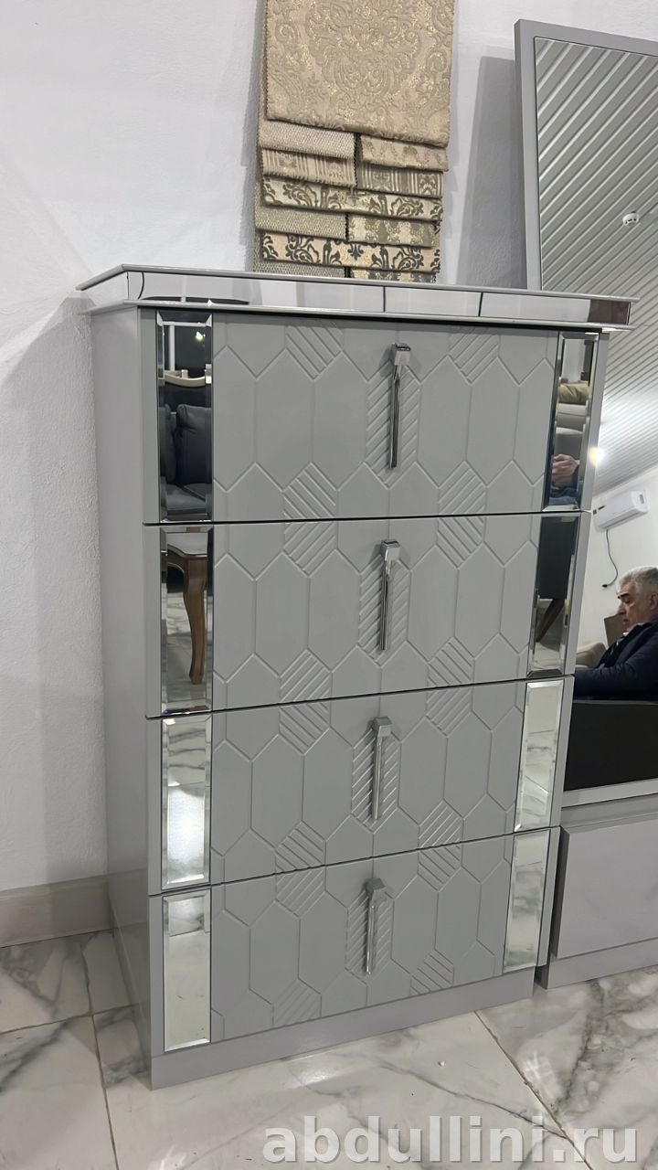 Комод с зеркальными вставками 463 — купить в Дагестане зеркальные вставки — купить в Дагестане — фото 1