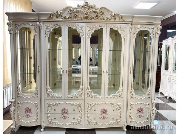 Шкаф-витрина 479 в классическом стиле — купить в Дагестане — купить в Дагестане