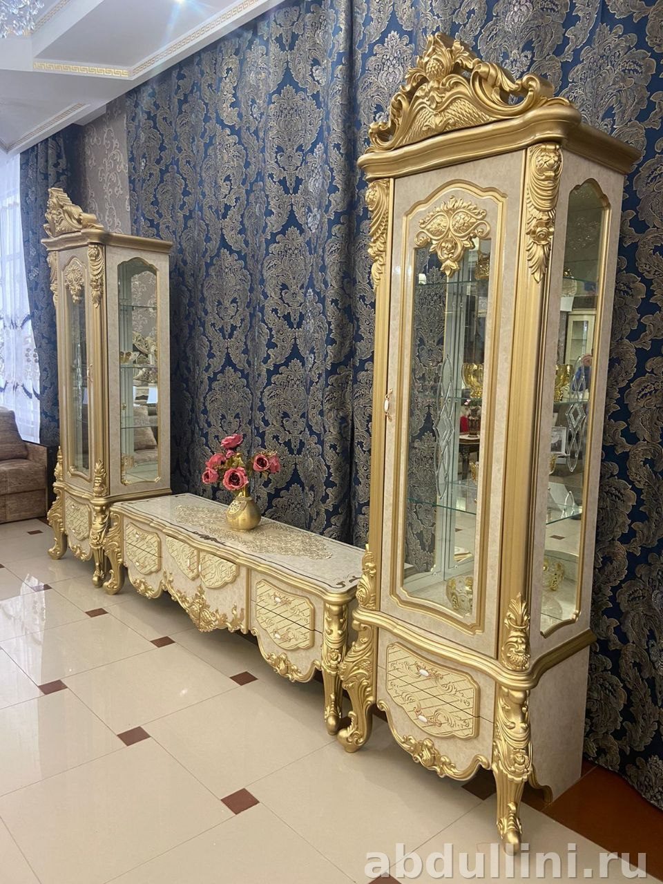 Готовый комплект мебели в классическом стиле с элементами барокко — купить в Дагестане — фото 2