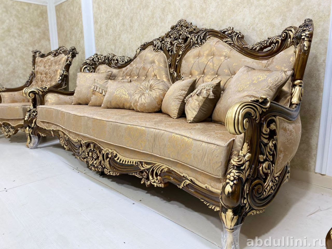 Комплект мягкой мебели 715 в классическом стиле — купить в Дагестане — фото 2