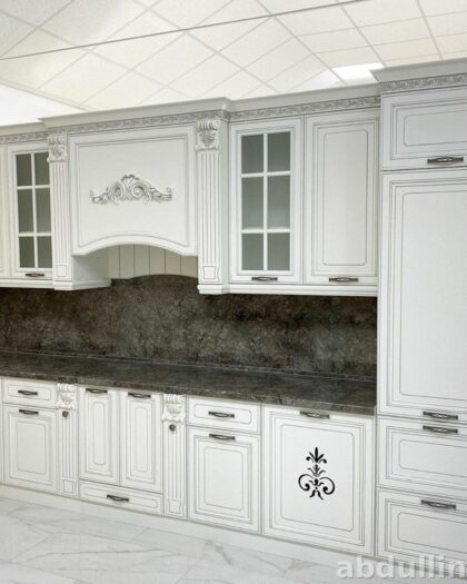 Кухонный гарнитур 990 в стиле неоклассика — купить в Дагестане — купить в Дагестане