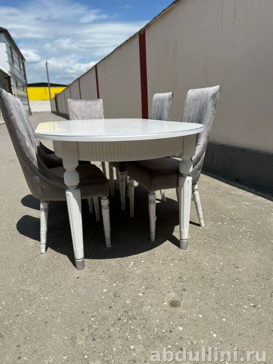 Раздвижной стол и стулья Сурен — купить в Дагестане (Сурен)