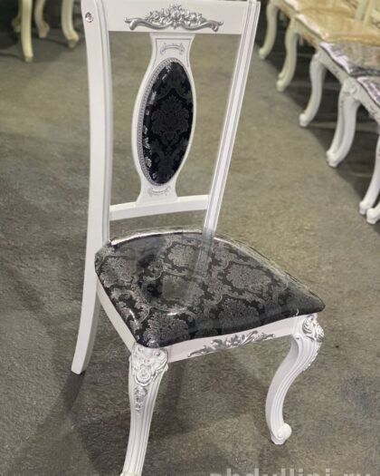 Стул с резными элементами и черной обивкой — купить в Дагестане — купить в Дагестане