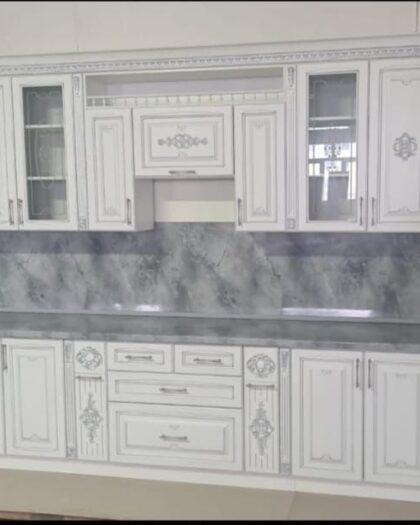 Кухня Афина 32 белая патина серебро — мебель на заказ в Дагестане — купить в Дагестане