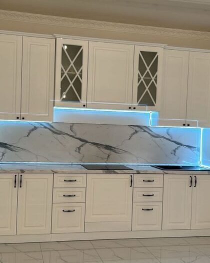 Кухонный гарнитур 1964 в стиле неоклассика — мебель на заказ в Дагестане — купить в Дагестане