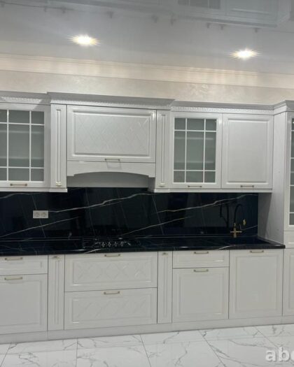 Кухонный гарнитур 2000 в стиле неоклассика — купить в Дагестане — купить в Дагестане