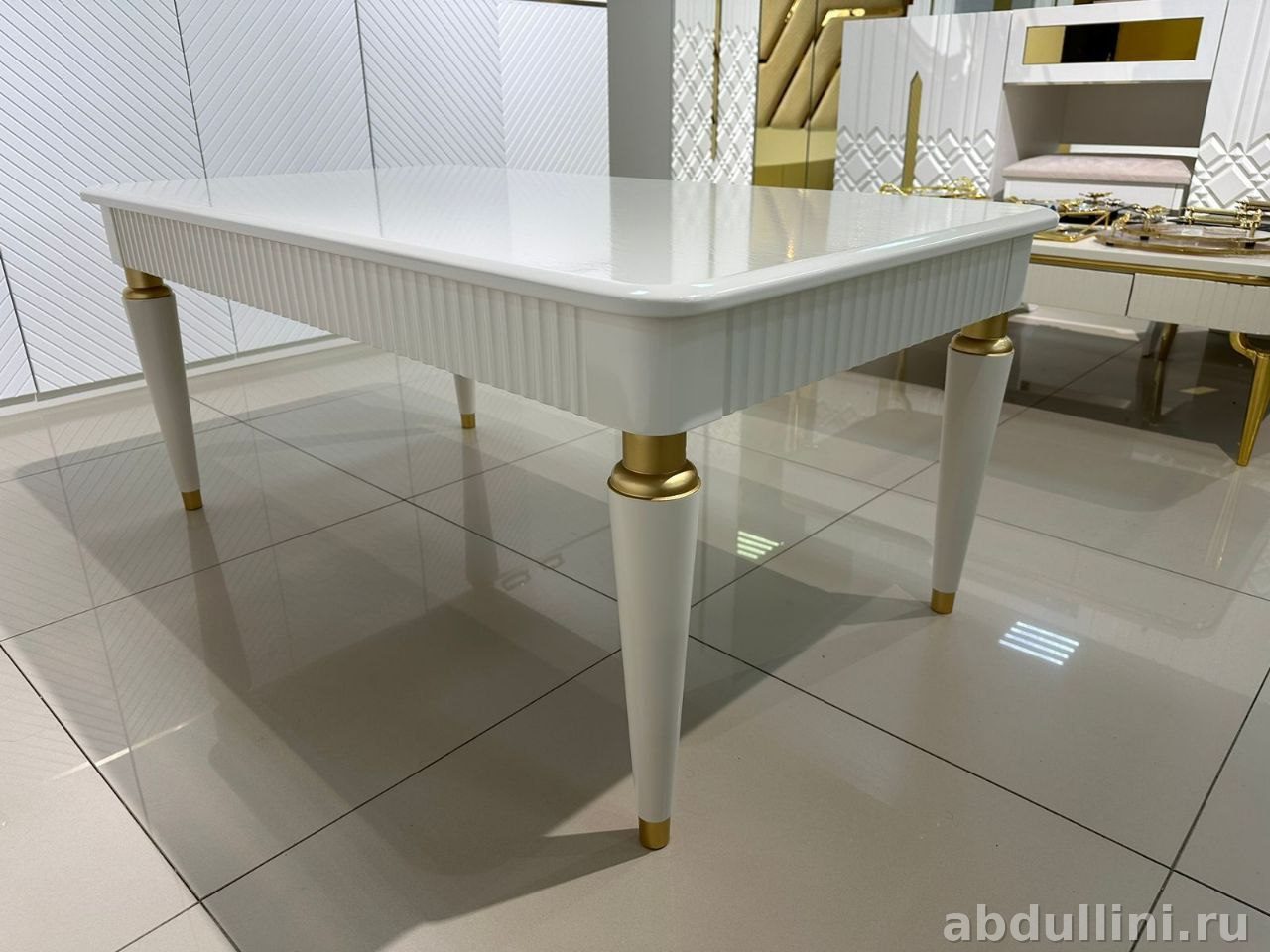 Журнальный столик 2098 белый с золотом купить в Дагестане — купить в Дагестане