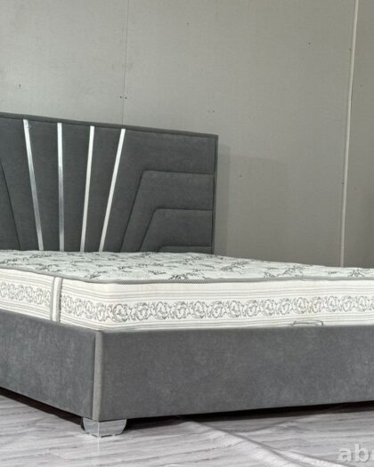 Кровать 2647 с изголовьем и металлическими вставками в Дагестане — купить в Дагестане — фото 1