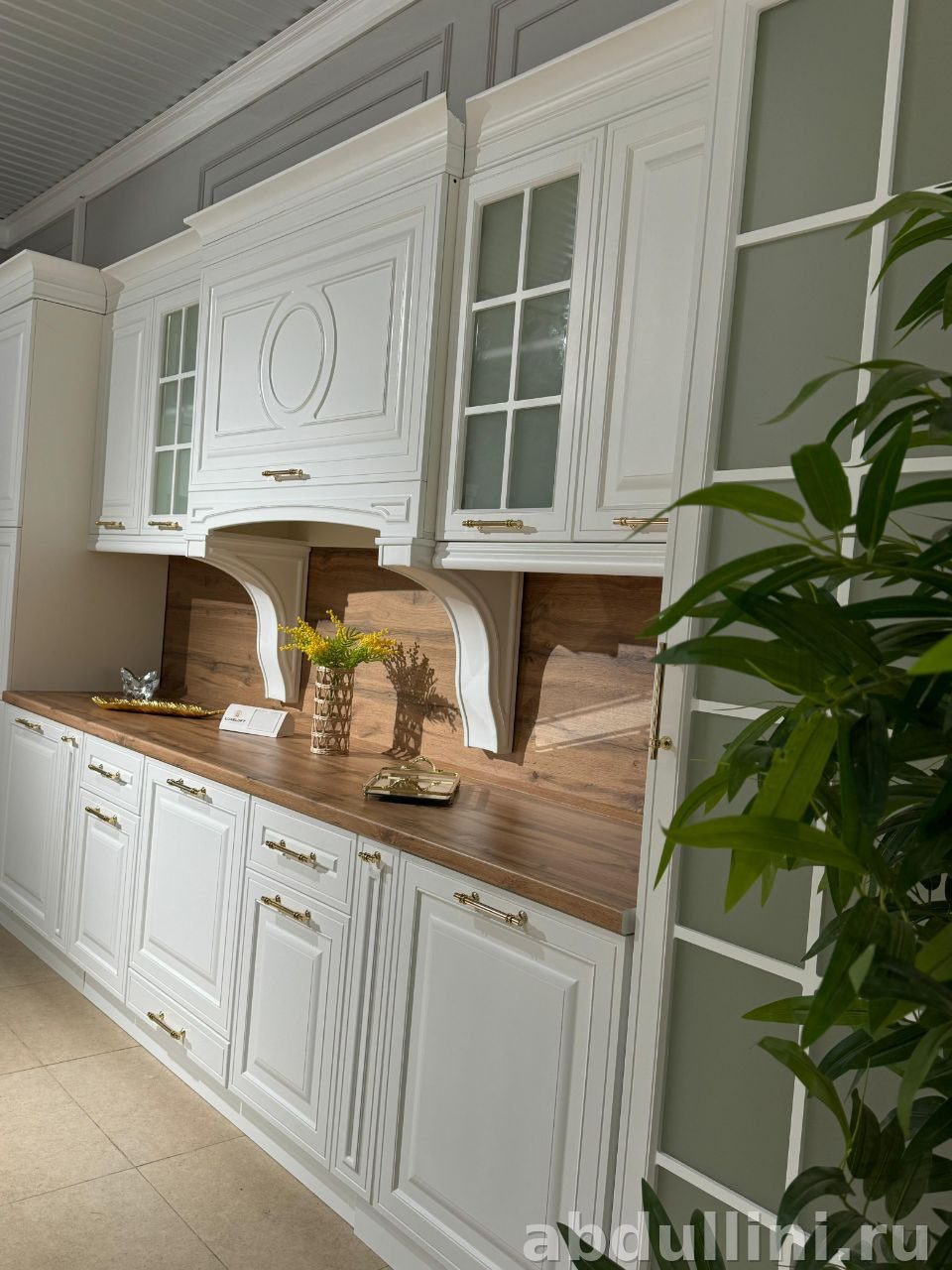 Кухонный гарнитур 3️⃣2️⃣3️⃣4️⃣ в стиле неоклассика — купить в Дагестане — купить в Дагестане — фото 1