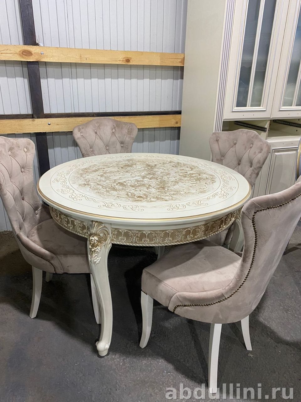 Круглый раздвижной стол с стульями в стиле неоклассика (круглый) — купить в Дагестане