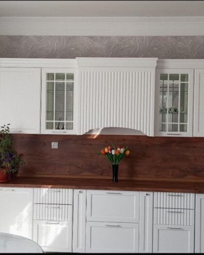 Кухня Женева 4.2 м — белая с декором под дерево в Дагестане (4.2 м) — купить в Дагестане