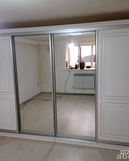 Шкаф-купе Неогара белый в серебре — купить в Дагестане белый в серебре — купить в Дагестане