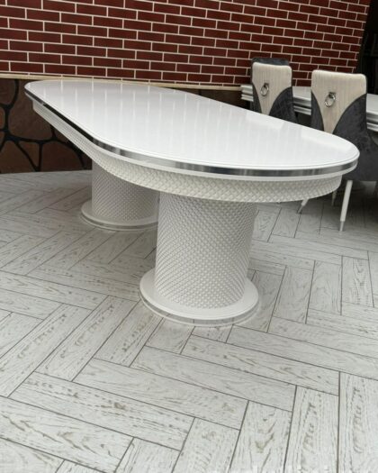 Стол Шанель белый с золотом — купить в Дагестане — купить в Дагестане