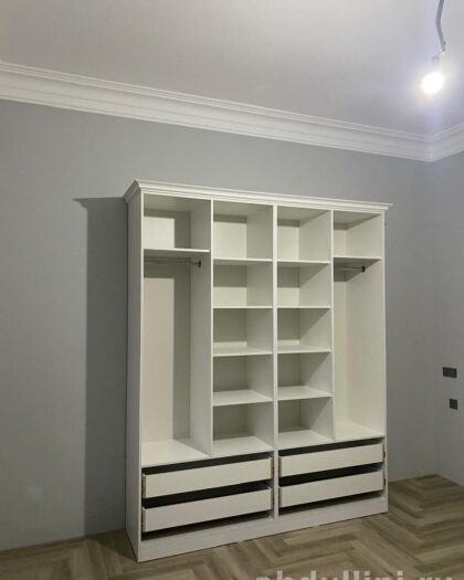 Шкаф-купе белый с полками и ящиками — купить в Дагестане с зеркальными дверями — купить в Дагестане