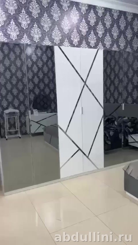 Спальня «Катрин» 6 дверей (белое-серебро) — купить в Дагестане