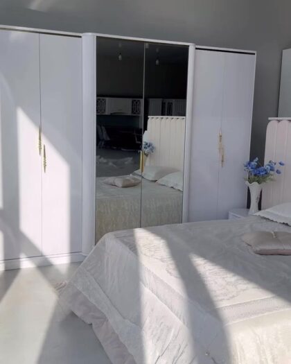 Спальня «Монреаль» с 6-дверным шкафом — купить в Дагестане — купить в Дагестане