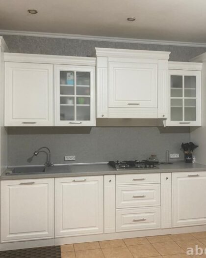 Кухня «Гарвард» 420 — классический стиль в белом цвете — купить в Дагестане