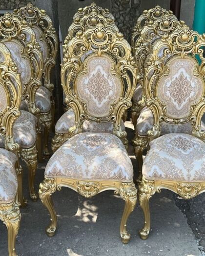 Комплект стульев 820 в классическом стиле с золотистой отделкой — купить в Дагестане
