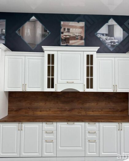 Кухня Жасмин – белая кухня в стиле неоклассика в Дагестане — купить в Дагестане