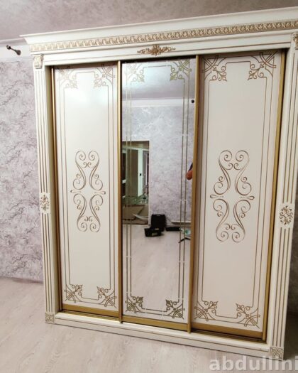 Шкаф-купе трехстворчатый с зеркалом в Дагестане — купить в Дагестане