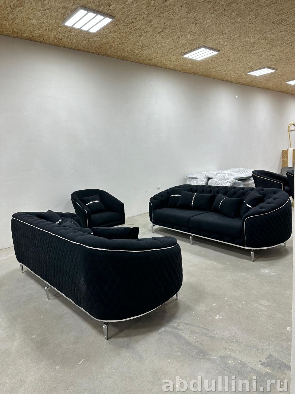 Комплект мебели Bellona: два дивана, кресло и подушки больше подушек — купить в Дагестане — фото 1