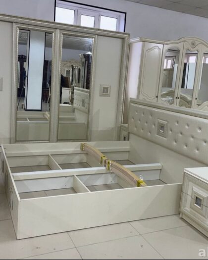 Гарнитур 1804 Богемия — купить в Дагестане от производителя 4-х дв., крем — купить в Дагестане