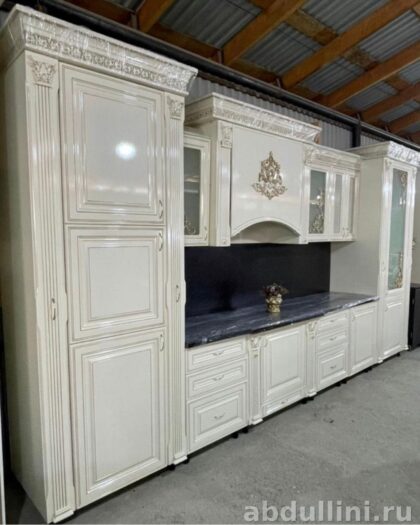 Кухня Венеция — глянцевый гарнитур с патиной в Дагестане — купить в Дагестане